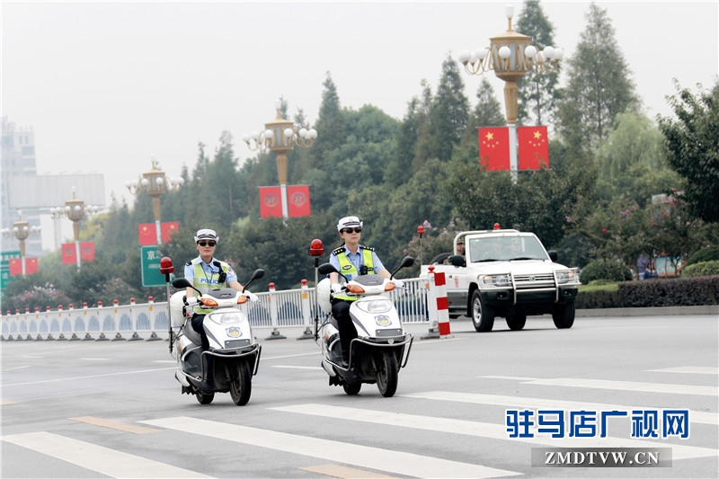 數(shù)千名民警為2016年中國農(nóng)產(chǎn)品加工業(yè)投資貿(mào)易洽談會勝利召開保駕護航