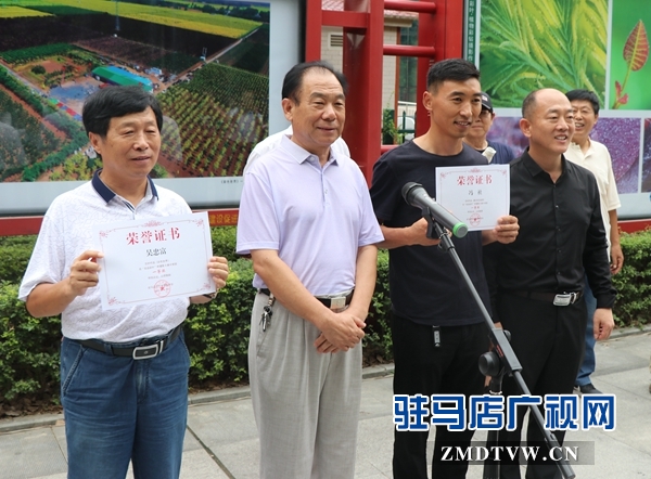 “名品彩葉、植物彩鉆”攝影作品亮相駐馬店光影藝術(shù)長(zhǎng)廊