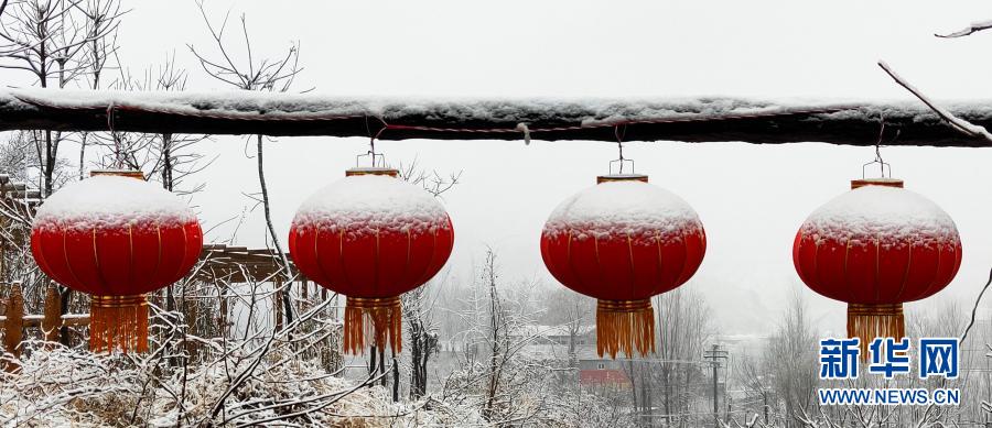 雪潤(rùn)春日