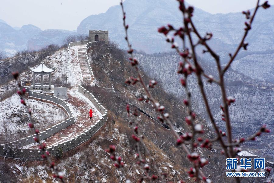 雪潤(rùn)春日