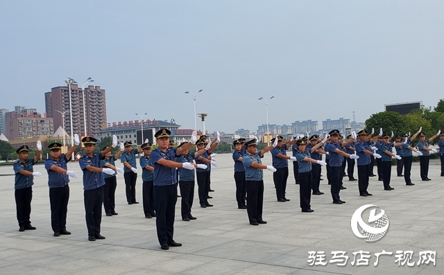 正陽縣交通運(yùn)輸執(zhí)法局開展軍訓(xùn)會(huì)操評(píng)比活動(dòng)