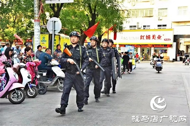 【我為祖國站崗】向祖國敬禮︱平輿公安祝福偉大祖國繁榮昌盛、國泰民安！