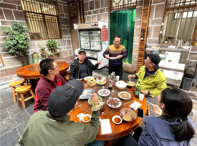 “一年好景君須記，最是橙黃橘綠時”