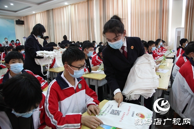 正陽縣總工會開展勞模精神進校園宣講會