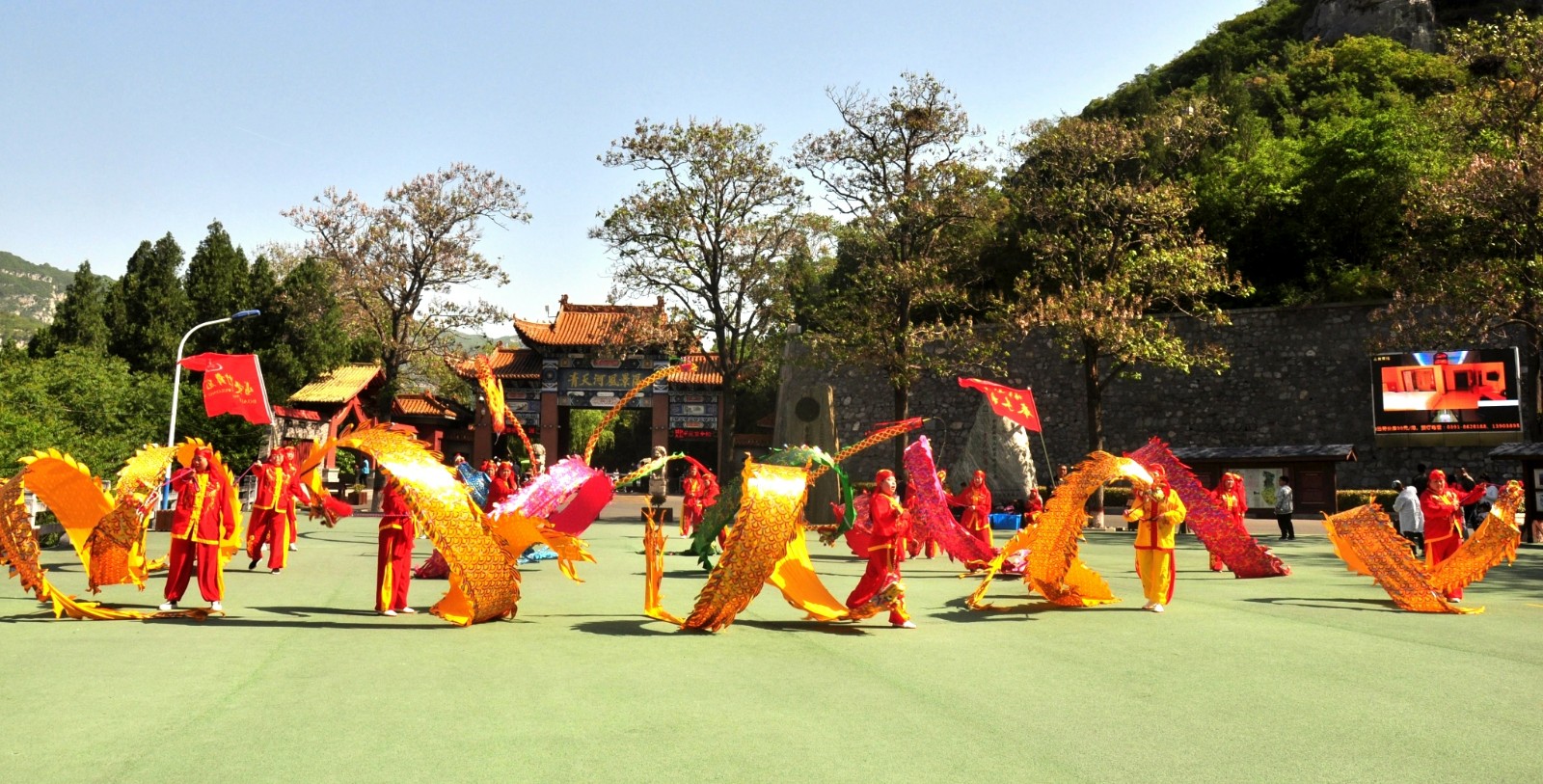 文旅融合彰顯氣魄 青天河“五一”假期以高品質(zhì)產(chǎn)品贏得稱贊