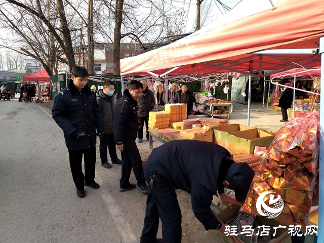 平輿縣陽城鎮(zhèn)開展嚴(yán)厲打擊煙花爆竹違法犯罪行為專項行動