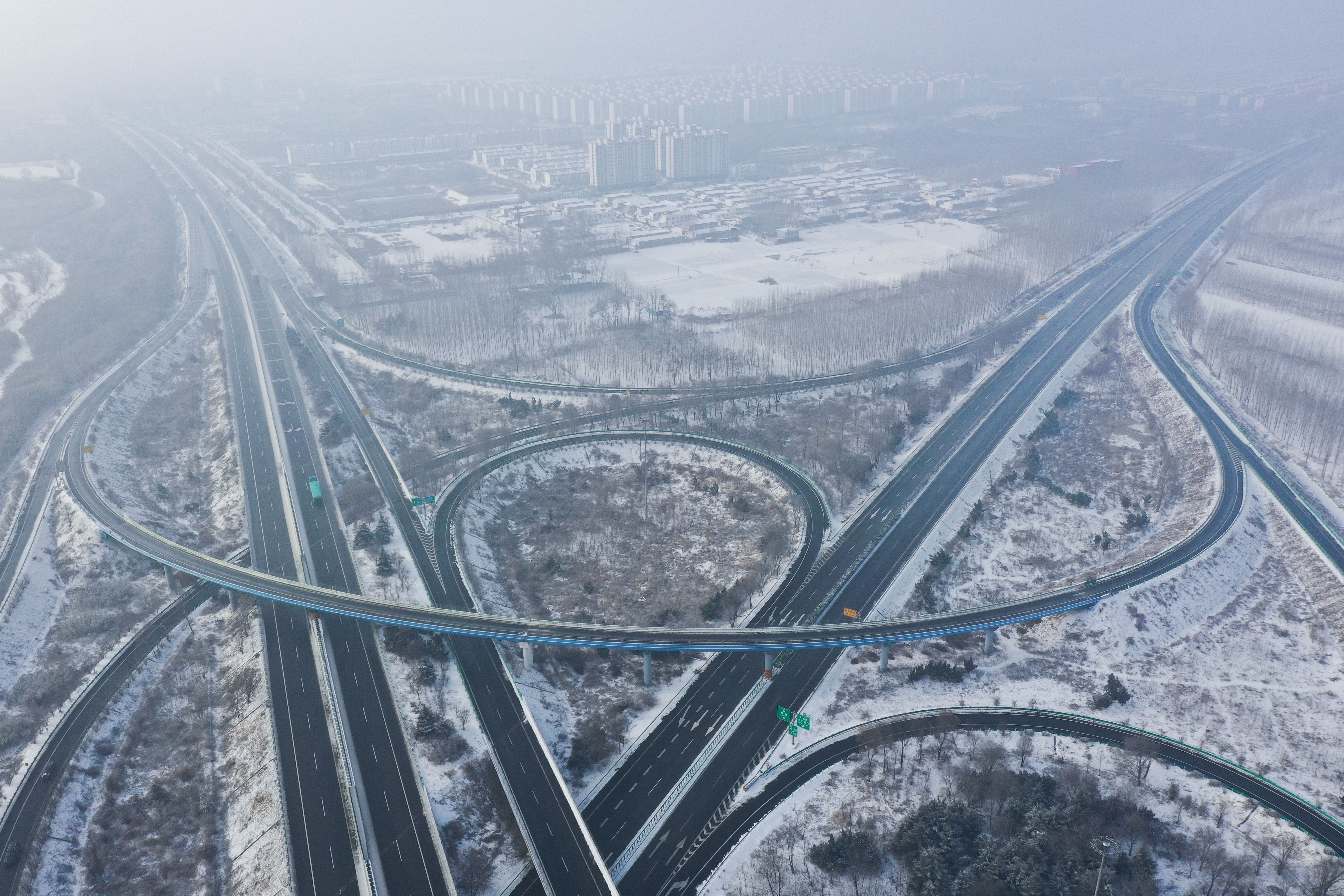 河南高速“雪停路凈”背后有這些關(guān)鍵詞