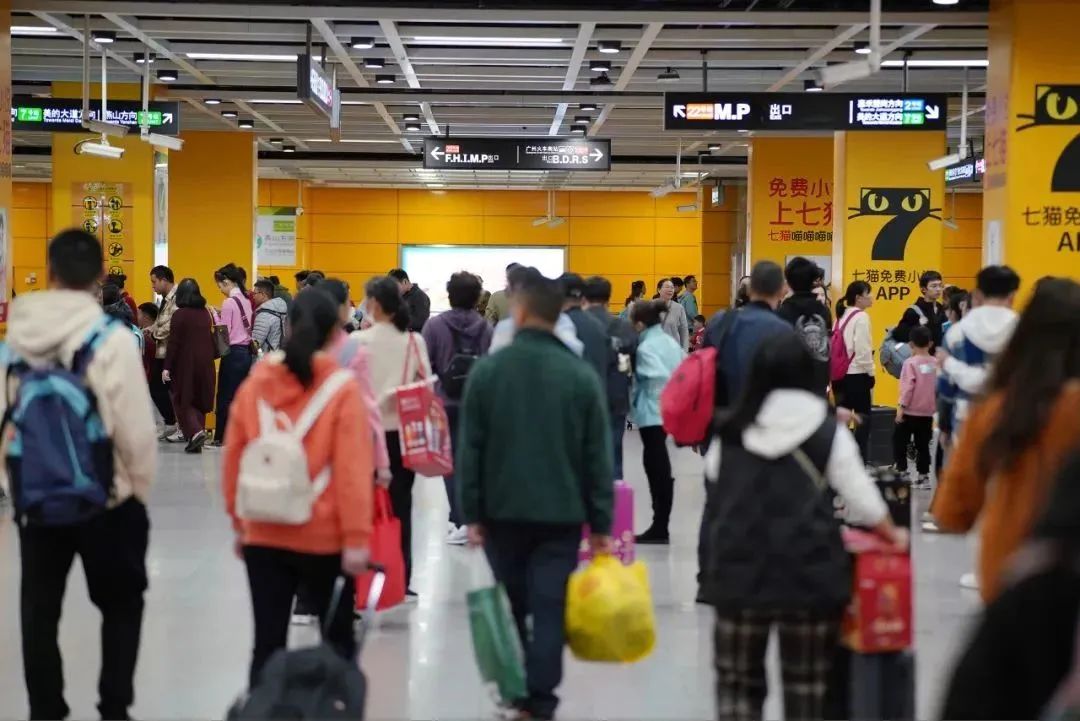 買不到返程車票或因不可抗拒因素，不能按時(shí)上班，算曠工嗎？