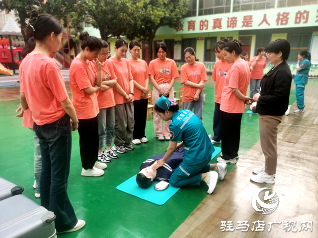 西平縣婦幼保健院進(jìn)校園開展應(yīng)急救護(hù)培訓(xùn) 提升教師急救能力