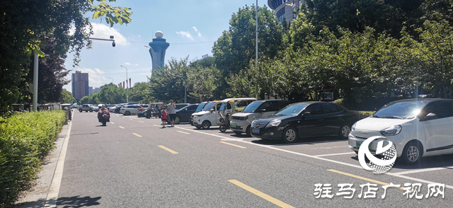 駐馬店市民中心：延長免費(fèi)停車時(shí)間 提升群眾便捷停車體驗(yàn)